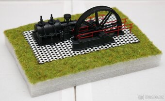 Parní stroj - modelová železnice H0 (1:87) - 2