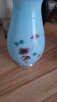 Stará skleněná váza - 2