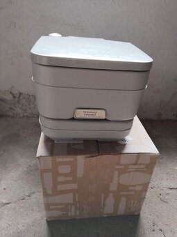 Chemická toaleta - 2