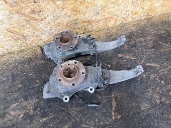 PŘEDNÍ TĚHLICE BMW F10/F11 - 2