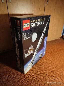 LEGO® Ideas 92176 NASA Apollo Saturn V - 2