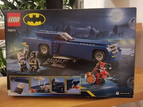 LEGO Batman 76274 Batman a Batmobil - 2