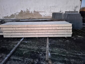 Smrkové suché trámy - 2