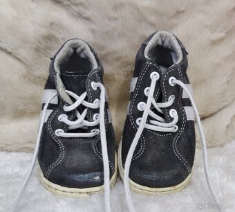 Celoroční kožené boty Pegres velikost 19 - 2