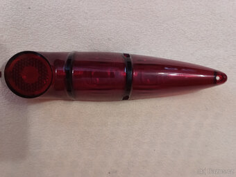 Moskvič 408 - kryty zadních světel - 2