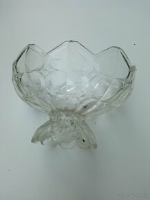 LEVNĚ - Různé broušené sklo - 2