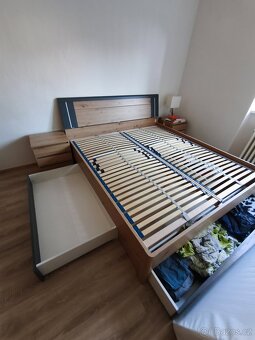 Postel s úložným prostorem - 2