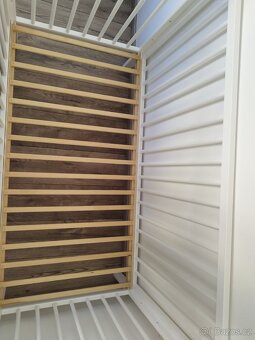 Dřevěná postýlka pro miminko - 2