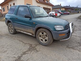 TOYOTA RAV 4 2.0i 1996 - 2