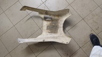 PLASTY A VŠE - 2