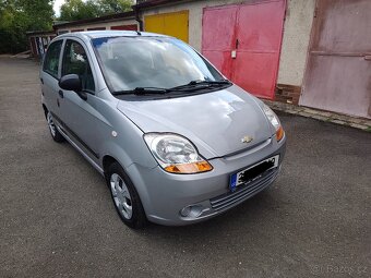 Chevrolet spark - 2