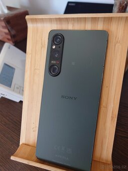 Sony Xperia 1V - 2