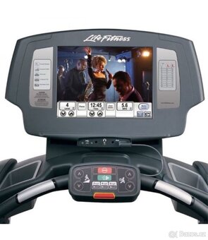 Běžecký pás Life Fitness - 95T ENGAGE - 2
