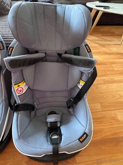 2x Autosedačka zn. BeSafe + isofix - 2