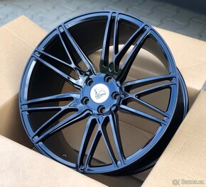 Alu kola 20” vhodné na Ford Mustang model CHARGE - 2