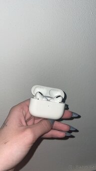 AirPods Pro 1.Generace - 2