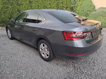 Škoda Superb 2.0 TDI XENON LED nová STK - 2
