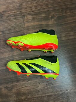 Kopačky Adidas Predator League Laceless FG, vel.38 a 2/3 - 2