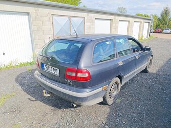 Volvo V40 combi 1.8i 90kW - 2