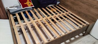 Predam postel 180x200 - 2