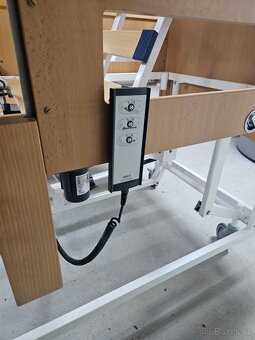 Elektrická polohovací postel - 2