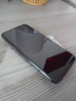 PRODÁM ČI VYMĚNÍM Apple iPhone XS 64GB Space Gray -TOP STAV - 2