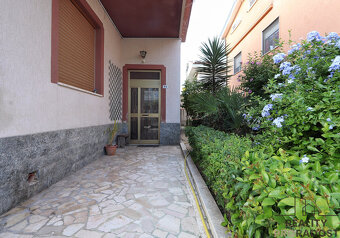 Prodej bytu 4+1, 145 m², Via Dante, Montesilvano, Itálie - 2