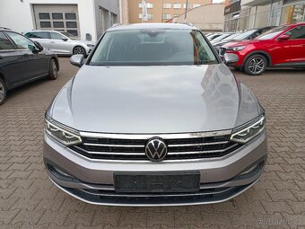 VW Passat B8 Variant 2.0TDI 147kW DSG Matrix Kamera ACC ERGO - 2