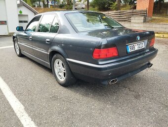 BMW e38 2.8 V6 - 2