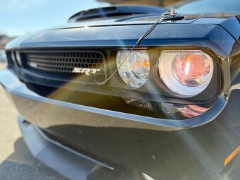 2013 Dodge Challenger SRT8 | MANUÁL | 74.000km | 392 HEMI - 2