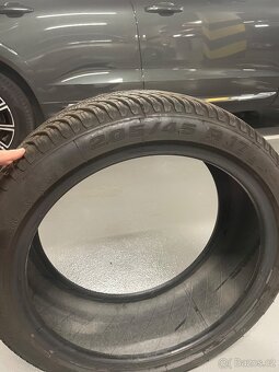 Zimní pneu 205/45 R 17 V XL Continental BF Goodrich - 2