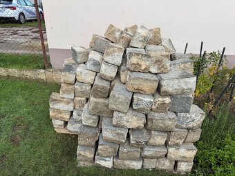 Žulové dlažební kostky - 2