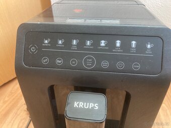 Kávovar Krups EA897 - 2