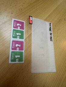 Ochranné tvrzené sklo pro telefon Apple iPhone 16 Pro Max - 2