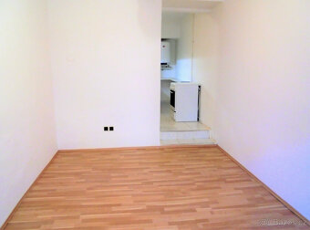 Pronájem garsoniéry v ulici Vršovická, Praha 10 - Vršovice, - 2