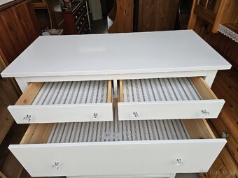 KOMODA IKEA HEMNES V LESKU - 2
