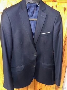 Oblek tmavě modrý do tanečních - 2