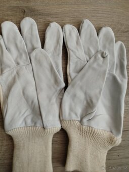 Pracovní rukavice. - 2