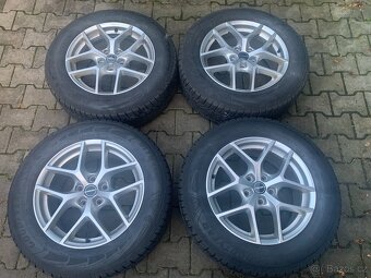 17" 5x114,3 zimní Honda CRV - 2