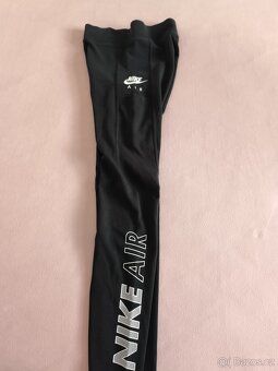 Legíny Nike vel.xxs-32 - 2