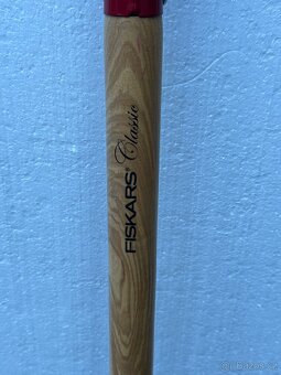 Lopata FISKARS Classic - 2