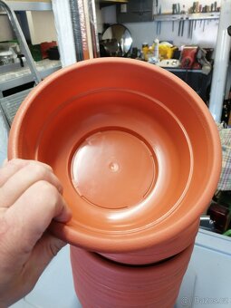 Květináč - Žardinka, plast 18ks. - 2