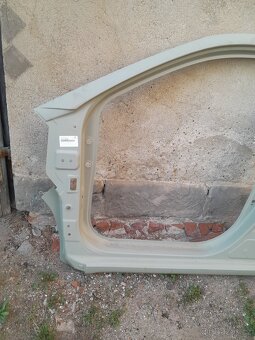 Hyundai I10 bok bočnice - 2