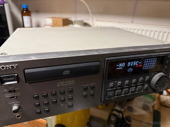 Spny CDP-D500 cd prehravac do racku - 2