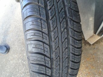 Pneu na disku 165/70R14 - Nová - 2