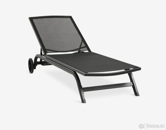 Zahradní lehátko - 2