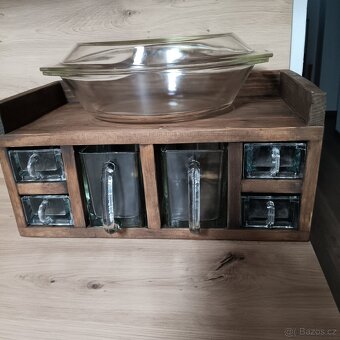 Dřevěný kuchyňský organizér - 2