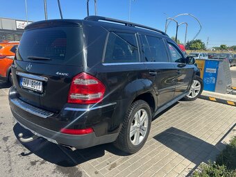 Mercedes GL 2009 rok - 2
