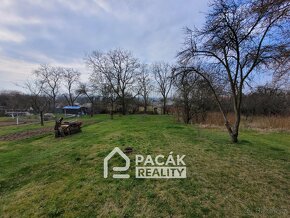 Prodej pozemku vhodného k výstavbě rodinného domu ve Šternbe - 2