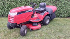 Zahradní traktor Snapper - 2